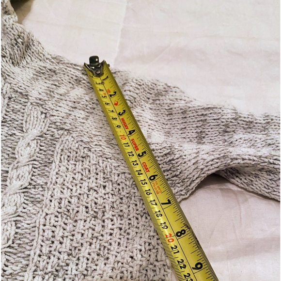 SO Cable knit V neck hooded sweater size Small super cute - Picture 8 of 8